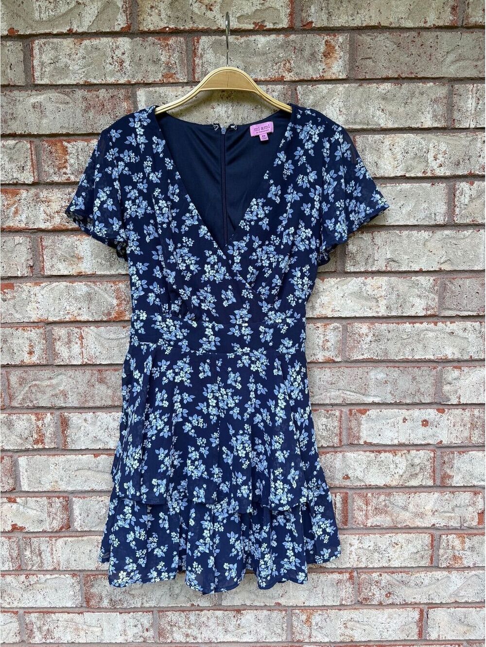 mi ami Francesca’s Blue Floral Dress Size XS